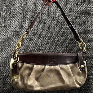 Coach Madison Signature Optic Bag